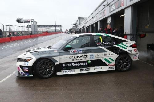 Restart Racing with their new TCR Honda Civic