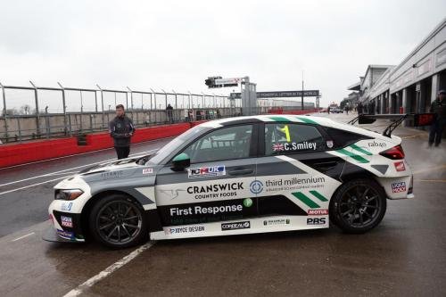 Restart Racing with their new TCR Honda Civic