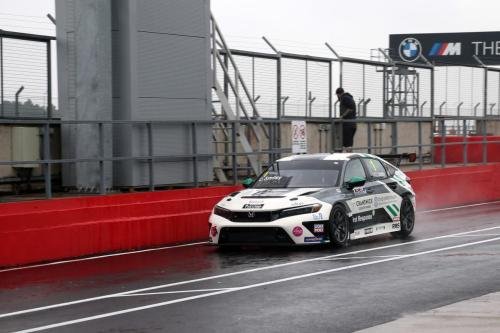 Restart Racing with their new TCR Honda Civic