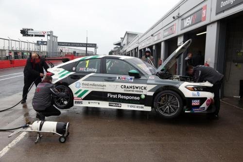 Restart Racing with their new TCR Honda Civic